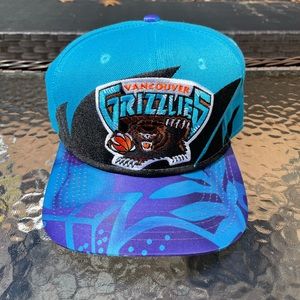 Custom Mitchell & Ness Vancouver Grizzlies Hat